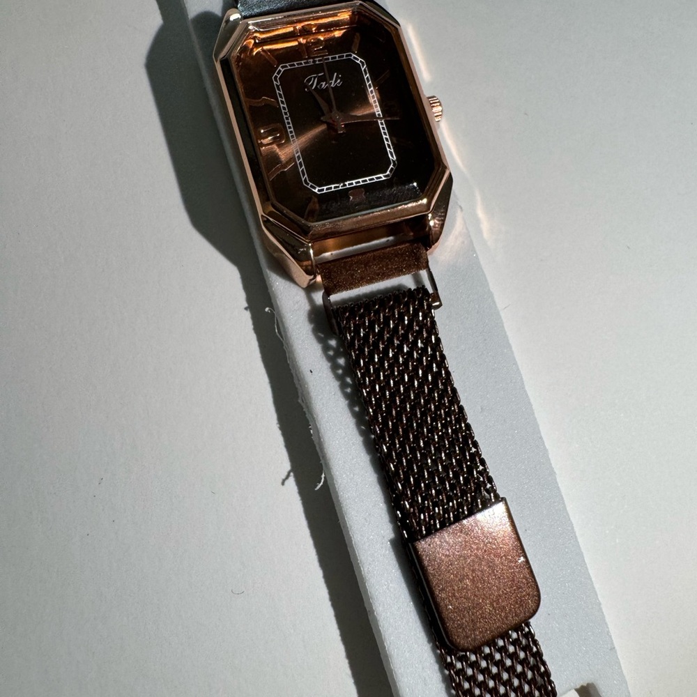 Brown Mesh Strap Watch